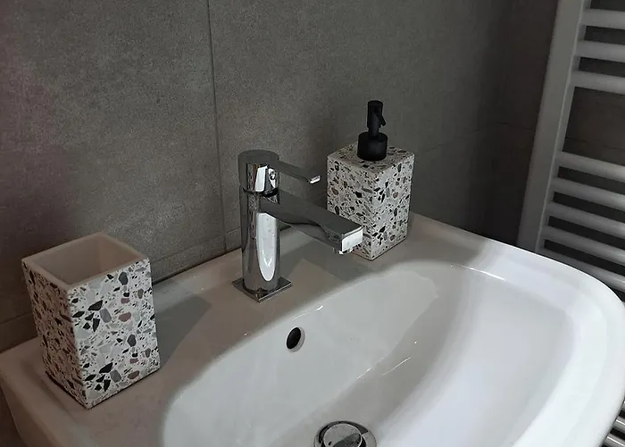 Apartman Twins 1 *